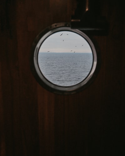 船窗
